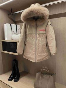 Piumino da donna di marca 2023 Top Parka da donna di marca superiore Cappotto lungo caldo addensato Piumino da coppia in piumino d'oca bianco con cappuccio