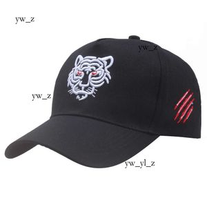 Kenzo hatt vild fiske hatt kenzo tiger huvud broderad hatt mäns hög topp baseball hatt modedesigner big head cirumferential anka tunga hatt klättring rock hatt