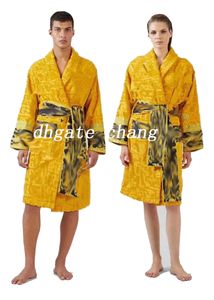 Yüksek kaliteli pamuklu erkek kadın bornoz pijama uzun bornoz tasarımcı mektup baskı çiftleri uykulu kılıç kışlık sıcak unisex pijama 5 renk 11 790041103