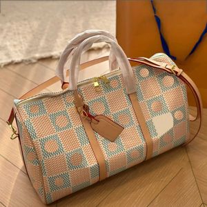 Mosaico Borsone sportivo Designer Graffiti Borse da donna in pelle da uomo Colori pastello Viaggio Catena arancione Borsa da valigia grande per esterno 231215