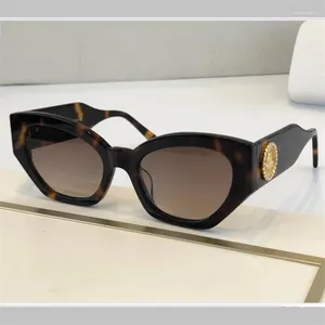 Sunglasses Brand For Women Designer The Same Cat Eye And Frog Glasses Classic Both Men Should Explode UV400