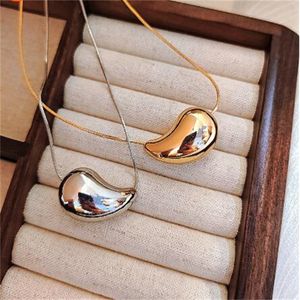 316l Stainless Steel Water Drop Hollow Hot Pendant Fashion Necklace for Women Waterproof Metal Collar Jewelry Gift