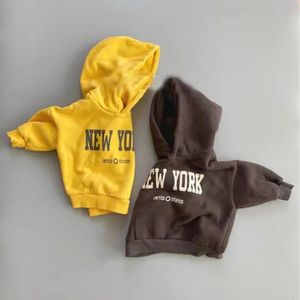 Autumn Winter Boy Baby Fleece Letter Print Hoodies Girl Children Plus Velvet Thick Hooded Sweatshirt Kid Warm Casual Cotton Tops 231220