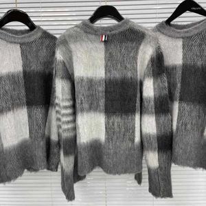 Maglioni da uomo MaglioniB Maglione da uomo grigio Casual Mohair Design a righe a 4 barre Vintage Pullover da donna di alta qualità invernale Slim Ladies