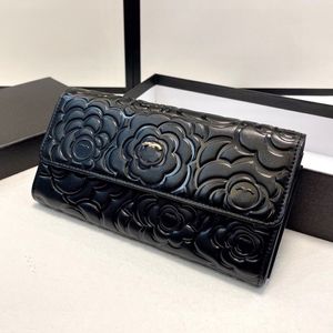 Luxury Designer Women Folding Wallet Classic French Brand Two Letter Fashion Lady Coin Purse Black Clutch Bags Relief äkta läder Camellia Multi Credit Card Bag