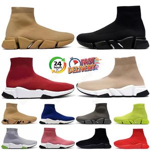 2024 Designer Sock Shoes Mens Mens Womens Paris Slip On Boots Graffiti Black White and Beige Pink Glitter Slitter Grey Speed ​​Trainer 2.0 Knit Platform Sneakers SpeedTrainer