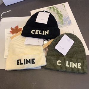 Sıradan Örme Beanie Tasarımcı Kapağı Şık Bonnet Kış Sıcak Şapka Unisex Erkek Kafatası Açık Kadın Şapkalar Cappelli Seyahat Kayak Toptan Kapaklar Örme Şapka Sıcak İyi