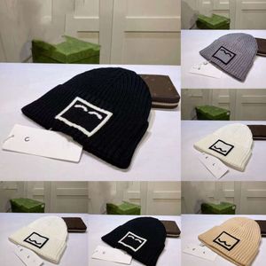 Caps 2023 Crânio Designer Marca Mens Luxo Beanie Hat Womens Outono e Inverno Nova Pequena Fragrância Moda Tendência Retro Carta Clássica OutdoorA