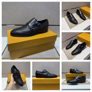 3Model Mens Designer Dress Shoes Street Fashion Tassel Loafer Patent läder svart slip på formella skor Party Wedding Flats