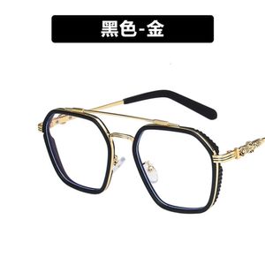 Ch Cross Sunglasses Frames Designer Chromes Womens Double Eyeglass Frame Men's Trendy Myopia Equipped Retro Black Gold Eyes Heart Glasses 2024 High Quality Cey1
