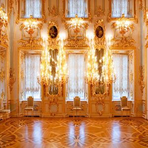 Golden Interior Palace Wedding Vinyl Pography Bakgrunder Golden Chandelier Lights Newborn Po Booth Bakgrunder för barn S3714825