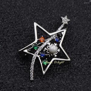 Brooches Shiny Beautiful Solid Zircon Pentagram Brooch Lady Suit Party Banquet Christmas Hat Lapel Pin Jewelry Accessories Gift Quality