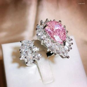 クラスターリングクラシックデザインS925銀色のピンクの宝石水滴高解像度の結婚式のジュエリーオープニング調整