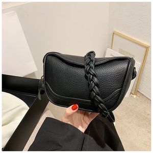 Designers väskor kvinnor axelväska handväska messenger totes mode metalliska handväskor klassiska crossbody clutch vacker sido plånbok underarmsäck