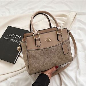 PU Leather C Fashion Handbags Bag with Logo Large Capacity Shoulder for Women wallets Letter Printed Tote Bag Multi Colors 26-20-11cm