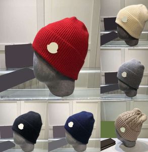 Beanie/Skull Caps Designer Beanie Winter Hat Monclr Mens Cap italiensk trendig varm hatt 15 färger Klassiska herr mode stretch ull casquette hattar