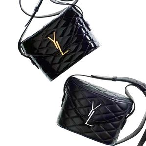 Luxurys Haziran Kutusu Tasarımcı Çanta Crossbody 7a Kalite Çanta Kovboy Kamera Moda Kadın Çanta Omuz Çantası Deri Tote Çanta Debriyajı Seyahat Bagaj Sele Çanta Cüzdan