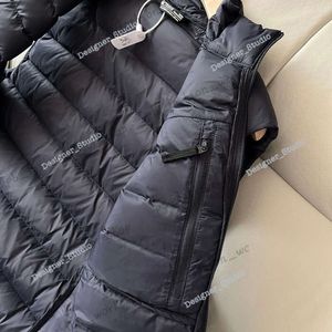 ARC Puffer Vests Arcterxy Cerium Packable Down Sleeveless Jacket High Quality Mens Waistcoat Winter Cropped Outerwear Warm 11 fg