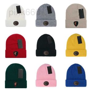 Beanie/Skull Caps Designer 2023 Autumn/Winter New Fashion Sticked Hat Outdoor Case Cow Hat Warm Cold Hat P2ak