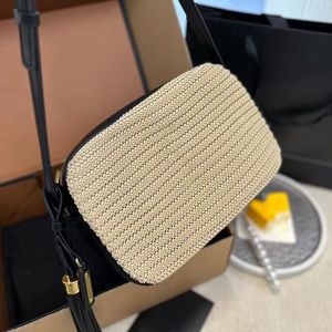 Womens Straw Lou Weave Square Camera Bag Designer Luxurys Luxurys Hand Hands Counter Counter Bags Raffias Leather City Pres