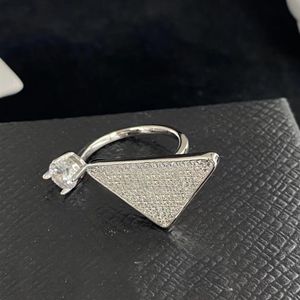 2022 New Triangle Open Ring Fashion Brand Designer Rings Women Gifts Wedding Jewelry Three Colors Available high quality with box304H
