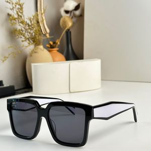 Designer übergroße quadratische Sonnenbrille Herren modische rechteckige Rahmenbrillen Frauen modische helle dekorative Brille mit Kasten Opr24zs