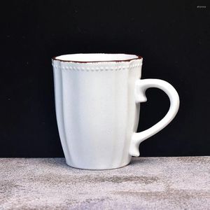 Tassen, mattierte Glasur, modernes Design, Keramikbecher, Kaffee, Milch, kreativer Saft, Familiengetränk