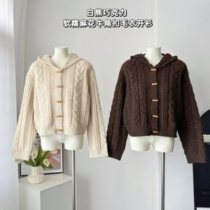 Women's Maillard American Retro Design Hooded Sheep Camel Wool Lazy Sweater Long Sleeve Horn Button Knitted Cardigan Top Coat 231221