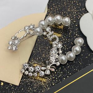 Womens High Quality Designer Brooch Brand CLetter Brooches Gold-plated Inlay Crystal Jewelry Charm Pin Marry Wedding Party Accessorie Birthday Gift Very Good