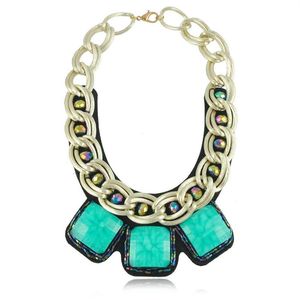 European Chunky Gold Plated Chain Exaggerated Square Resin Gem Statement Bib Necklace For Women251a