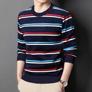 Herrenpullover Männer lässige Pullover rot blau gelbgrün kontrastierende Farben gestreifte Tops bequeme Pullover gemütlichen täglichen Strickwege Herbst Winter Wear J231220