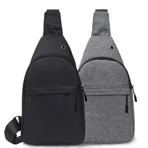 Mężczyźni torba na klatkę piersiową swobodne torby na ramię z USB Port ładowanie Port Travel Portpelki telefonu Organizator Crossbody Mała Fanny Pack 231220