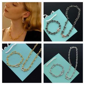 Designer Brand Tiffays U-shaped Horseshoe Necklace Bracelet Jewelry with a Cool and Individualized Small Luxury Style