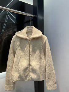 2024 Nuova primavera Autunno Milan Punway Giacche da passerella con manicotto lungo marchio a manicotto lungo lo stesso stile da design da donna 1221-5 1221-5