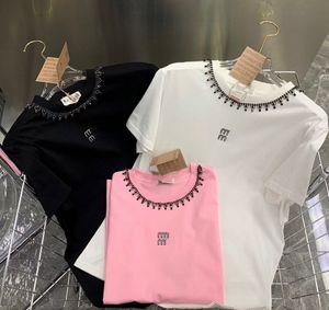 Designer neuer neuer Frühjahr kurzärmelig rundes Nacken T-Shirt Summer Slim Letter Simple Short Top Fashion Brand Round Hals