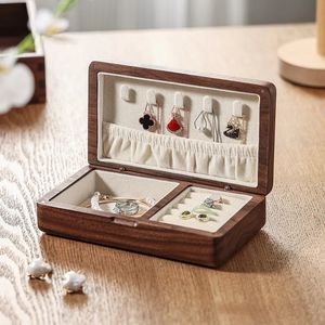 Portable Flannelette Jewelry Storage Box High-end Luxurious Black Walnut Vintage Necklace Earrings Portable Travel Pure Wood 231220