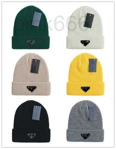 Mütze/Skull Caps Designer Winter Edition Wollhut Warm Strick Hut Street Cold Hat Brand Metal Label Outdoor Casual Hut G5yy