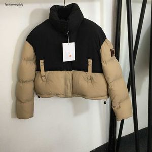 Designer -Down -Jacke für Frauen Marke Kleidung für Damenbriefdruck Stand Up Halsband Langarmfarbe Farbpassende Baumwollpolstermantel 21. Dezember FW