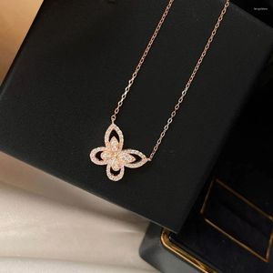 Hängen High Fashion S925 Sterling Silver Necklace For Women Crystal Butterfly Pendant Chain Fine Jewelry Gift