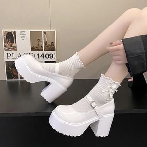 Fashionabla White Platform Pump Lämplig för kvinnor Super High Heels Buckla Up Mary Jane Shoes Gothic Thick High Heels Party Shoes Women 231221