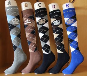 Um par de equipamentos de cavalgada meias homens e mulheres Knight Long Socks Series Golf Equestrian Boots Long Sport 231221