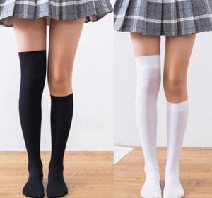 Çorap Çorap Jeseca Japon Kawaii Women039s Çoraplar Yüksek Kaliteli Alt Diz Uyluk Socking Siyah Beyaz Sevimli Okul Stude3837739