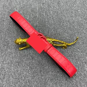 Cinturão de couro genuíno Mulheres de luxo Lady Designer Belts em relevo CEINTURE HOMME MONTO MONS CENTRO CLÁTICO LEITAS DUPLO