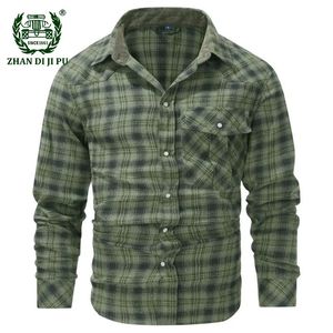 Mens Flanell Plaid Randig Button Shirt Business Handing Tactical Hunting Fishing Retro Western Long Sleeve Streetwear 2023 231221