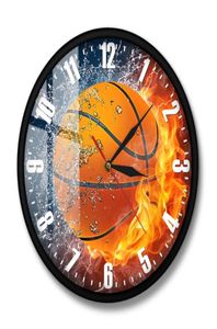 Prezent sportowy dla sportowców Dekor Home Boys Bedroom Bezdroczny zegar ścienny połowa w wodach ognia koszykówki ciche zegar1692667