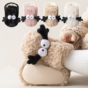 Urodzone skarpetki dla niemowląt Winter Toddler Indoor Sock Buty grube bawełniane bawełniane dziewczynka skarpet z gumową podeszwy niemowlęce skarpet z zwierzętami 231221