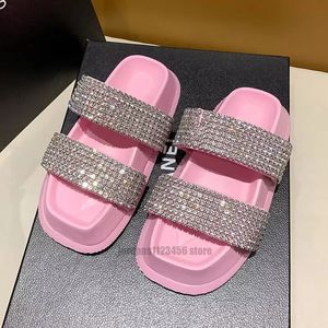 Luxus -Strass -Steine ​​-Plattform -Hausschuhe weibliche Sommer Mode Bling Brand Designer Leisure Beach Slipper Pink Pink