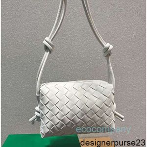 Kvinnor Botteega Designs Stora Crossbody Venata Väskor Designer Weave Sardine Höglätt Högen Highend Lady Handle handled Enkel axelväska Small Bag Designe Z MX8Y