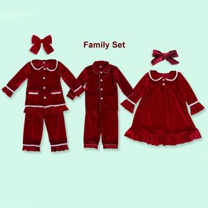 شتاء ملابس النوم عائلة عيد الميلاد مطابقة بيجاما مجموعة مخملية حمراء بيجاماس الأطفال ملابس الفتيات الفتيان