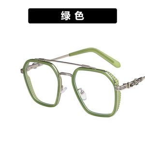 CH Cross Solglasögon Frames Designer Luxury Chromes Womens Ny Man Celebrity Anti Blue Light Glasses Decoration Versatile Frame Heart 2024 High Quality JY1V